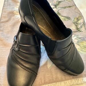 Earth Origins Black Mules